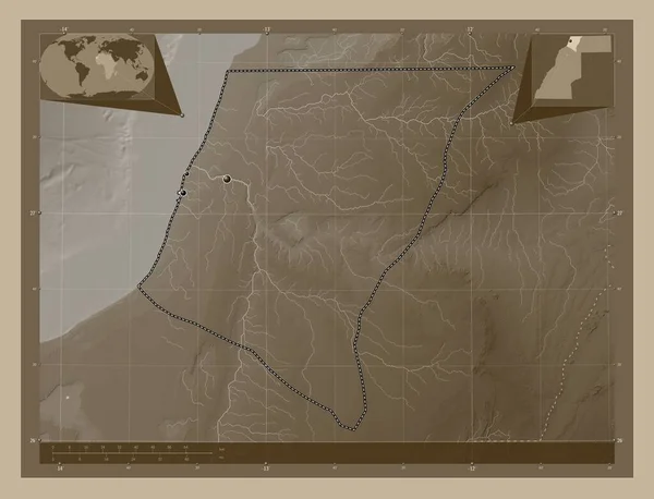 西サハラの州のLaayoune Sakia Hamra 湖や川とセピアトーンで着色された標高マップ 地域の主要都市の場所 コーナー補助位置図 — ストック写真