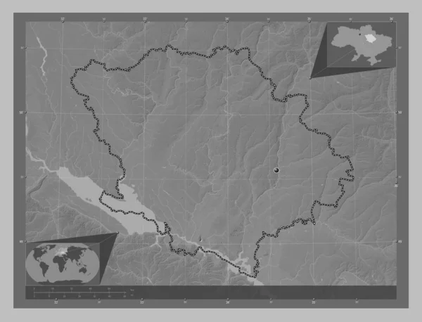 ウクライナの地域 湖や川とグレースケールの標高マップ コーナー補助位置図 — ストック写真