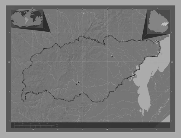 ウルグアイのTreinta Tres県 湖や川と二階の標高マップ 地域の主要都市の場所 コーナー補助位置図 — ストック写真