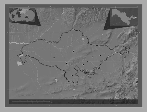 アンディジョン ウズベキスタンの地域 湖や川と二階の標高マップ 地域の主要都市の場所 コーナー補助位置図 — ストック写真