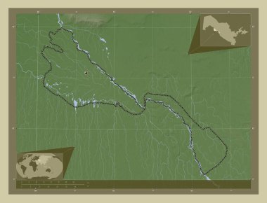 Khorezm, Özbekistan bölgesi. Yükseklik haritası göller ve nehirlerle wiki tarzında renklendirilmiş. Köşedeki yedek konum haritaları