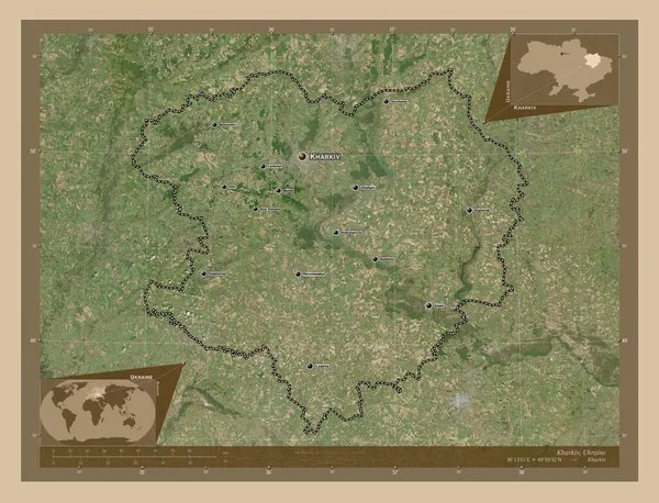 ハルキウ ウクライナの地域 低解像度衛星地図 地域の主要都市の位置と名前 コーナー補助位置図 — ストック写真