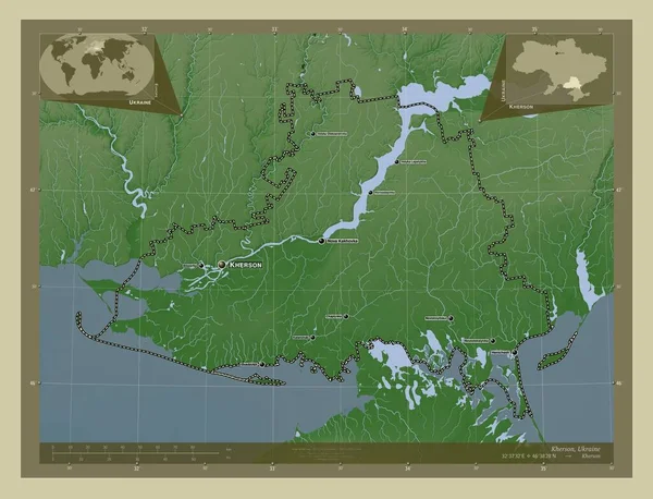 ヘルソン ウクライナの地域 湖や川とWikiスタイルで着色された標高マップ 地域の主要都市の位置と名前 コーナー補助位置図 — ストック写真