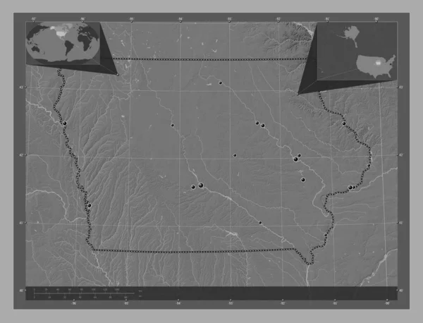 美国爱荷华州 带湖泊和河流的比尔维尔高程图 该区域主要城市的所在地点 角辅助位置图 — 图库照片
