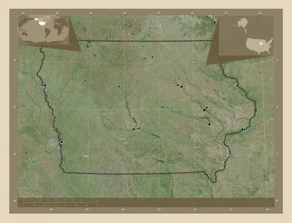 美国爱荷华州 高分辨率卫星地图 该区域主要城市的所在地点 角辅助位置图 — 图库照片