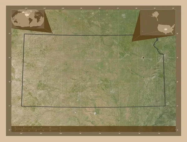 Kansas Verenigde Staten Van Amerika Lage Resolutie Satellietkaart Hulplocatiekaarten Hoek — Stockfoto