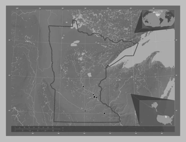 美国明尼苏达州 明尼苏达州 带有湖泊和河流的灰度高程图 该区域主要城市的所在地点 角辅助位置图 — 图库照片