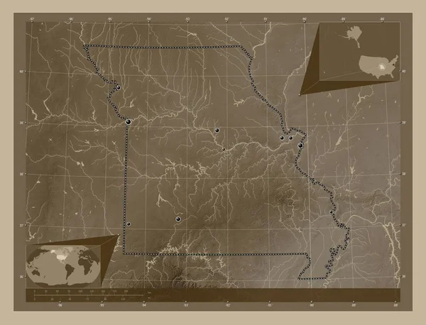 密苏里州 美利坚合众国 高程图 用深紫色调涂上湖泊和河流 该区域主要城市的所在地点 角辅助位置图 — 图库照片