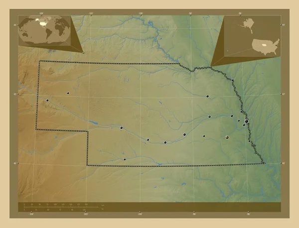 アメリカのネブラスカ州 湖や川と色の標高マップ 地域の主要都市の場所 コーナー補助位置図 — ストック写真