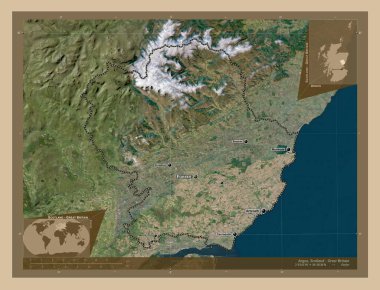 Angus, İskoçya bölgesi - Büyük Britanya. Düşük çözünürlüklü uydu. Bölgenin büyük şehirlerinin yerleri ve isimleri. Köşedeki yedek konum haritaları
