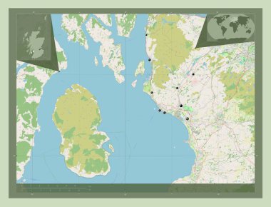 Kuzey Ayrshire, İskoçya bölgesi - Büyük Britanya. Açık Sokak Haritası. Bölgenin büyük şehirlerinin yerleri. Köşedeki yedek konum haritaları