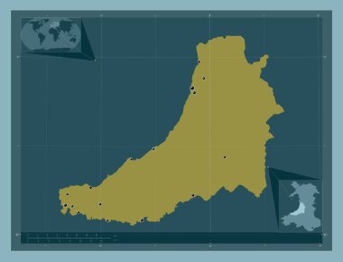 Ceredigion, Galler bölgesi - Büyük Britanya. Katı renk şekli. Bölgenin büyük şehirlerinin yerleri. Köşedeki yedek konum haritaları