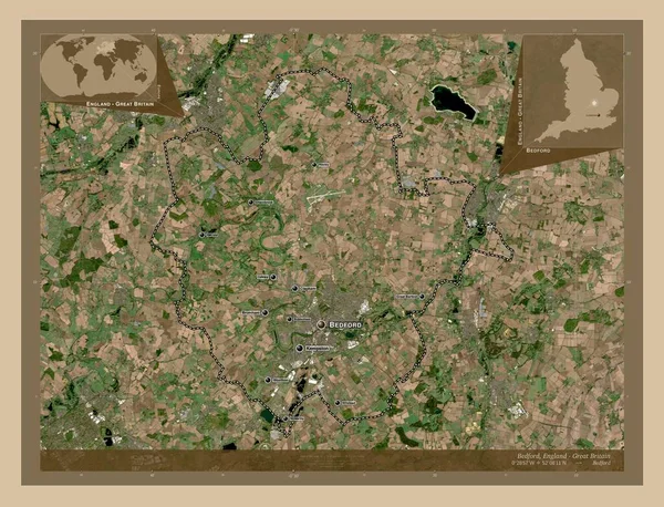 イギリスの行政郡 ベドフォード イギリス 低解像度衛星地図 地域の主要都市の位置と名前 コーナー補助位置図 — ストック写真