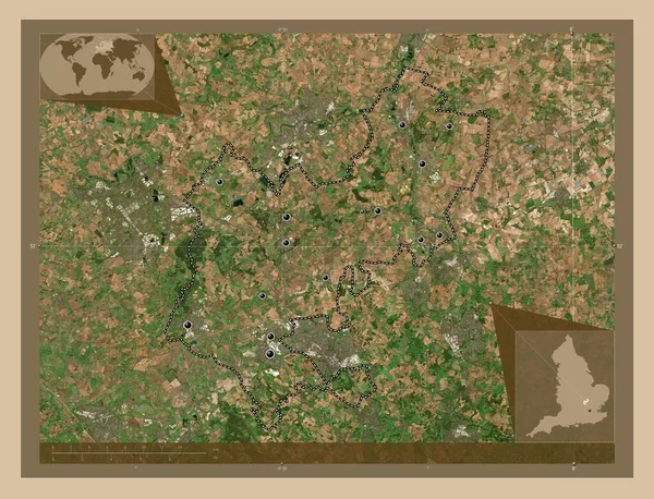 Central Bedfordshire, administrative county of England - Great Britain. Low resolution satellite map. Locations of major cities of the region. Corner auxiliary location maps