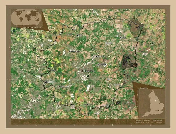 ドナスター イングランドの行政郡 イギリス 低解像度衛星地図 地域の主要都市の位置と名前 コーナー補助位置図 — ストック写真