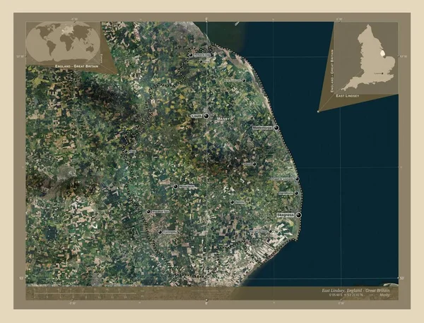 イギリスの首都圏ではない東リンジー 英語版 イギリス 高解像度衛星地図 地域の主要都市の位置と名前 コーナー補助位置図 — ストック写真