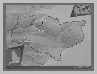 Kent, İngiltere idari kontluğu - Büyük Britanya. Gölleri ve nehirleri olan gri tonlama yükseklik haritası. Bölgenin büyük şehirlerinin yerleri ve isimleri. Köşedeki yedek konum haritaları