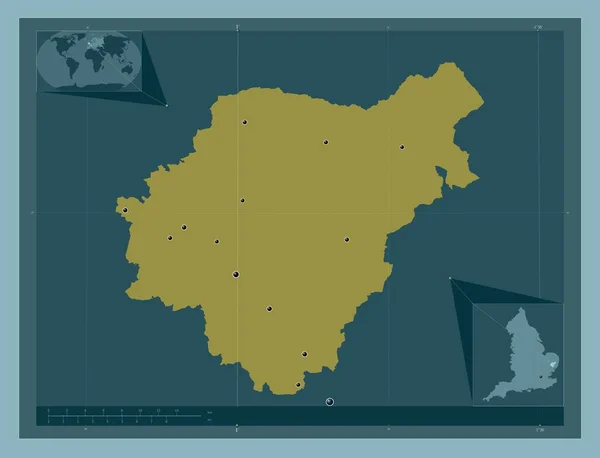 イングランドの首都圏ではない地区 ミッドサフォーク イギリス しっかりした色の形 地域の主要都市の場所 コーナー補助位置図 — ストック写真