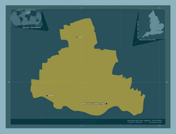 ニューカッスル アポン タイン イギリスの行政郡 しっかりした色の形 地域の主要都市の位置と名前 コーナー補助位置図 — ストック写真