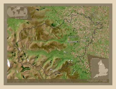 Richmondshire, İngiltere 'nin metropolitan olmayan bölgesi - Büyük Britanya. Yüksek çözünürlüklü uydu. Bölgenin büyük şehirlerinin yerleri ve isimleri. Köşedeki yedek konum haritaları
