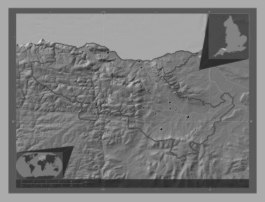 Somerset West ve Taunton, İngiltere 'nin metropolitan olmayan bölgesi - Büyük Britanya. Göllü ve nehirli çift katlı yükseklik haritası. Bölgenin büyük şehirlerinin yerleri. Köşedeki yedek konum haritaları