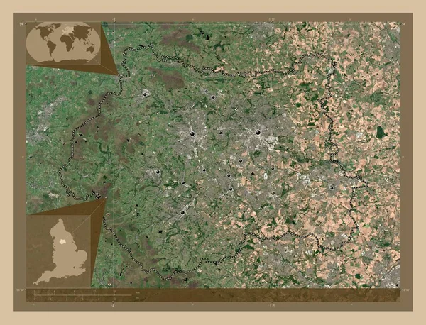 西ヨークシャー イングランドの地域 イギリス 低解像度衛星地図 地域の主要都市の場所 コーナー補助位置図 — ストック写真