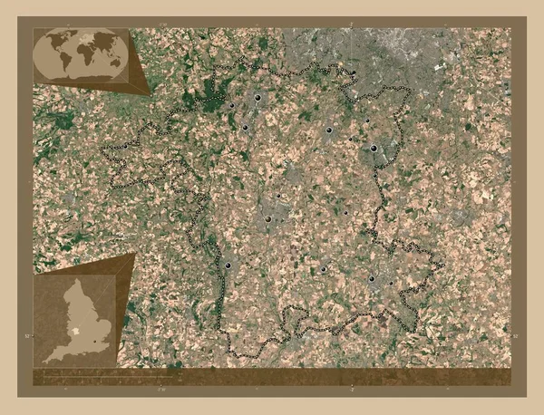 イギリスの行政郡ウスターシャー 英語版 イギリス 低解像度衛星地図 地域の主要都市の場所 コーナー補助位置図 — ストック写真