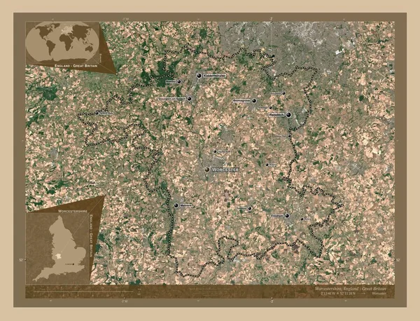 イギリスの行政郡ウスターシャー 英語版 イギリス 低解像度衛星地図 地域の主要都市の位置と名前 コーナー補助位置図 — ストック写真
