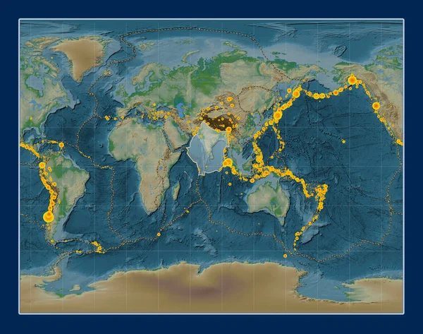 Gall立体投影中的物理高程图上的印度板块以经线为中心 17世纪初以来记录的6 5级以上地震位置 — 图库照片