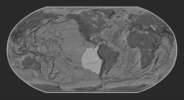 ロビンソン投影を中心とした胆汁高層地図上のナスカのテクトニックプレート — ストック写真