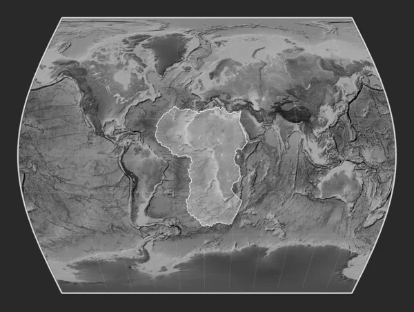 タイムズプロジェクションのグレースケールの標高マップ上のアフリカのテクトニックプレートは 単独で中心に — ストック写真