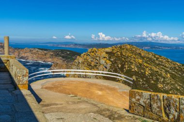 Galiçya, İspanya 'daki deniz fenerinden güzel Cies Adaları manzarası. Yüksek kalite fotoğraf