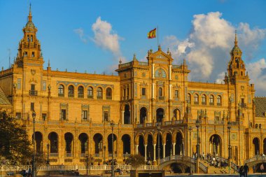 Seville, İspanya, 10 Mart 2022. İspanya 'nın güzel Plaza' sı Seville şehri, İspanya. Yüksek kalite fotoğraf