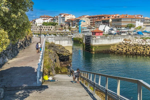 Llanes Spanje Juli 2021 Uitzicht Het Dorp Llanes Asturië Spanje — Stockfoto