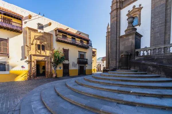 Las Palmas de Gran Canaria, Spain, December 21, 2022. Street in Las Palmas de Gran Canaria, Spain. High quality photo