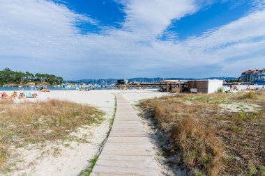 Portonovo, İspanya, 6 Eylül 2023.Baltar Sahili, Portonovo, Pontevedra, Galiçya 'daki Sangenjo belediyesine bağlı. Yüksek kalite fotoğraf