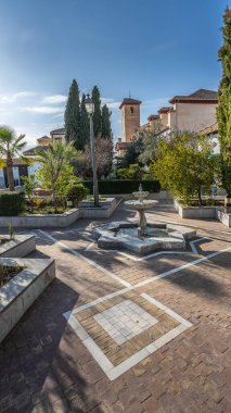 Endülüs, İspanya 'daki Büyük Granada Camii' nin bahçeleri. Yüksek kalite fotoğraf