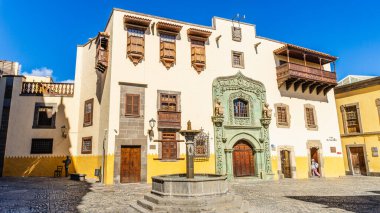 Las Palmas, İspanya, 2 Kasım 2024. Las Palmas de Gran Canaria 'daki Columbus House. Kanarya Adaları. Yüksek kalite fotoğraf