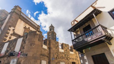 Las Palmas, İspanya, 2 Kasım 2024. Las Palmas de Gran Canaria 'nın eski bir kasabası. Yüksek kalite fotoğraf