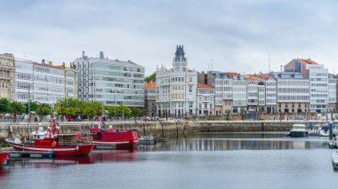 Bir Coruna, İspanya, 23 Haziran 2025. A Coruna, Galiçya Limanı. Yüksek kalite fotoğraf