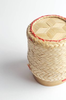 Tayland 'da doğal malzemeden yapılmış yiyecek konteynerleri..