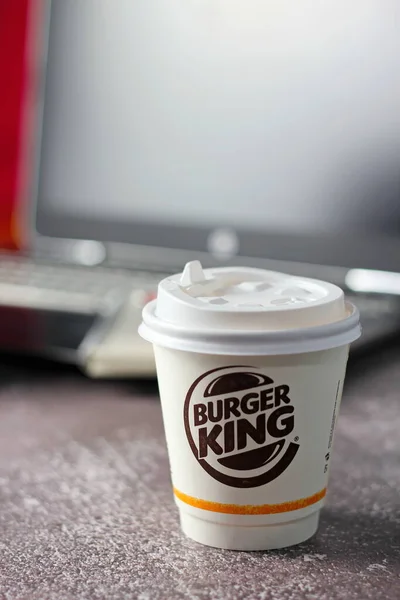 Bangkok Thailand January 2023 Burger King Coffee Cup Table Laptop —  Fotos de Stock