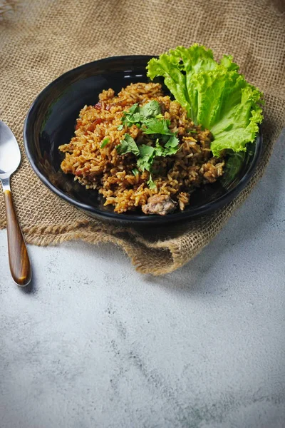 Fried Rice Black Plate Train Fried Rice Chinese Style Fried — Stock Photo, Image