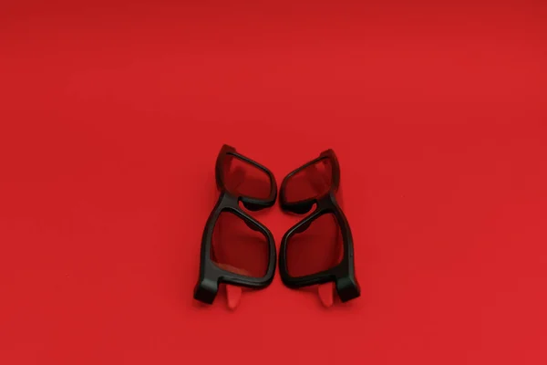 Movie Sunglasses Red Background Immagini Stock Royalty Free