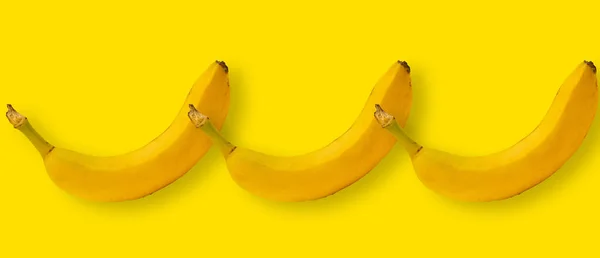 Koláž Banánů Žlutém Pozadí — Stock fotografie