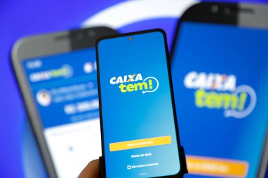 Caixa hükümet uygulamasının mavi bir geçmişi ve cep telefonu ekranı var.