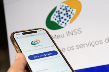 Meu INSS uygulamasının Brezilya hükümetinin sağladığı faydaların arka planında ilaç kullanımı.