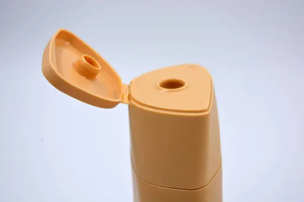 Gyönyörű Barna Műanyag Palack Csomagolás Sampon Testápoló Krém Található Fehér — Stock Fotó