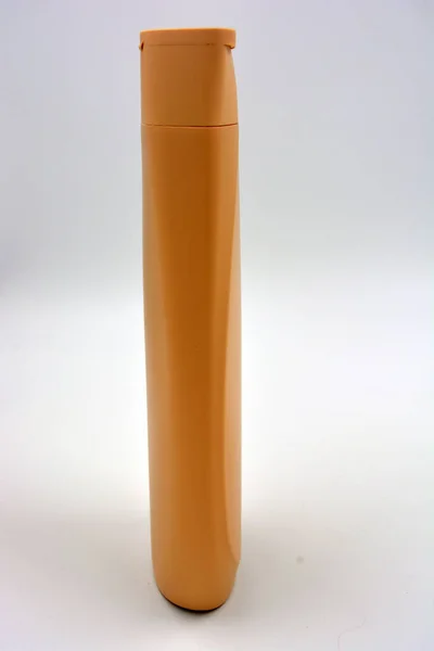 Piękna Brązowa Plastikowa Butelka Opakowanie Szamponu Krem Pielęgnacji Ciała Znajduje — Zdjęcie stockowe