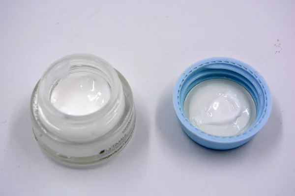Fragrant White Face Cream Facial Skin Care Thick Glass Bottle — Foto de Stock